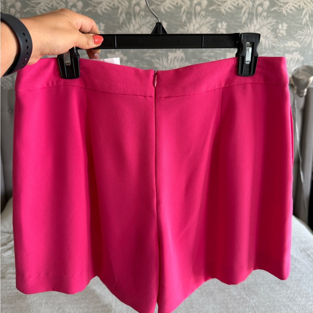 Trina Turk Fuchsia Shorts - Picture 4 of 4